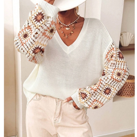 Cozy Floral Crochet V neck Oversized Sweater Top - Picture 3 of 12